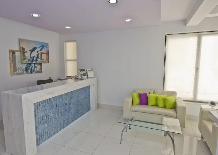 Nafsika 2* Rhodes City