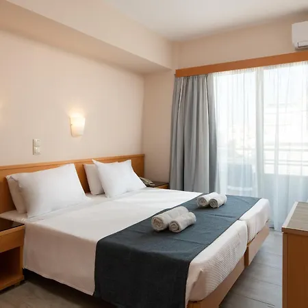 Nafsika Hotel 2*