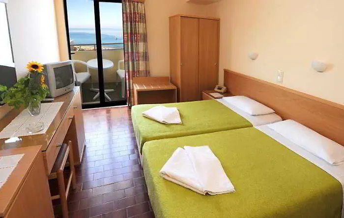 Nafsika 2* Rhodes City