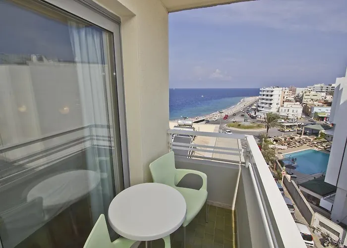 Nafsika 2* Rhodes City